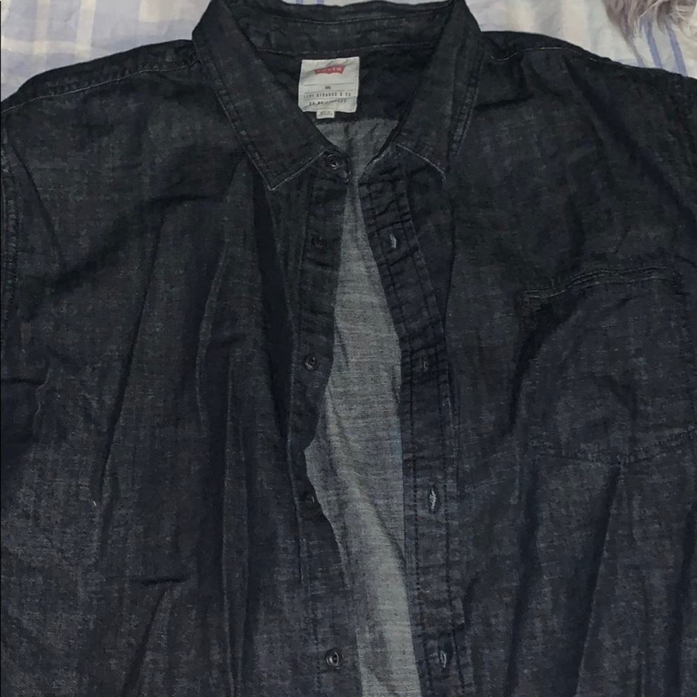 Levi’s denim button up shirt